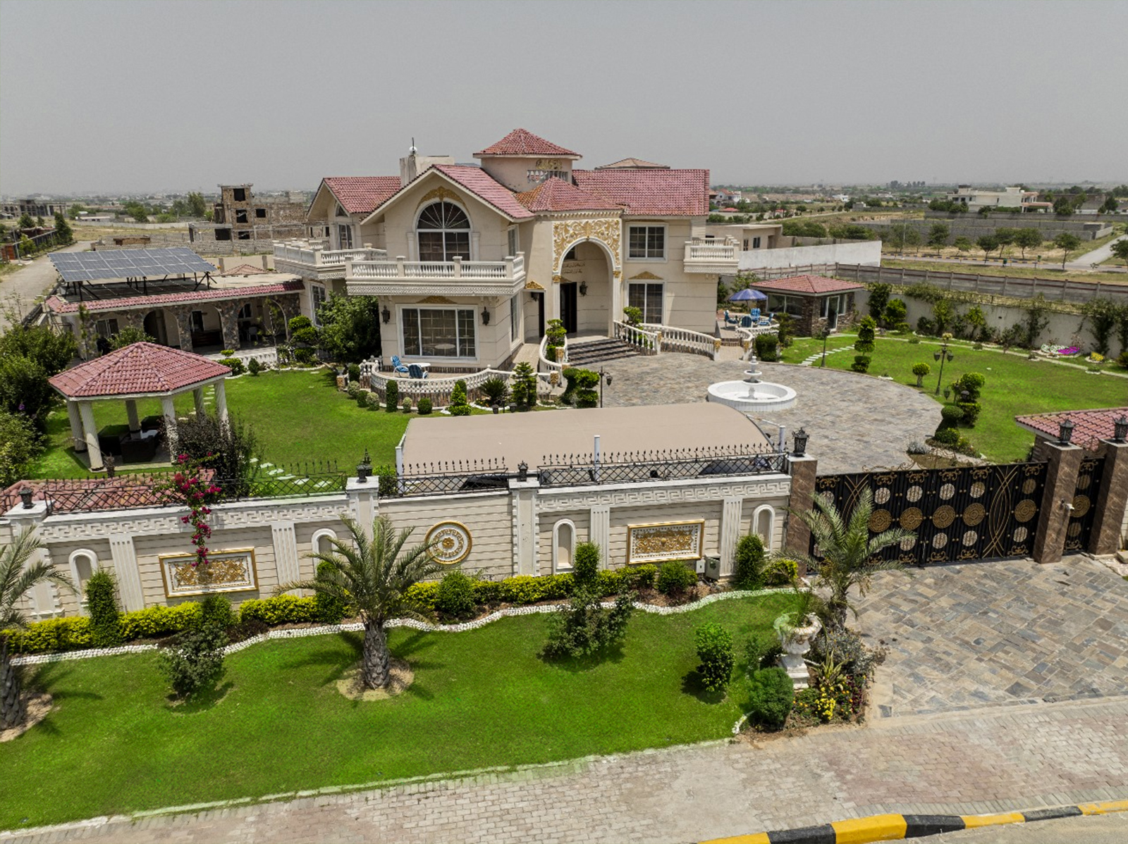 Guest House in Islamabad: Comfort, Convenience, and Luxury Near the Capital