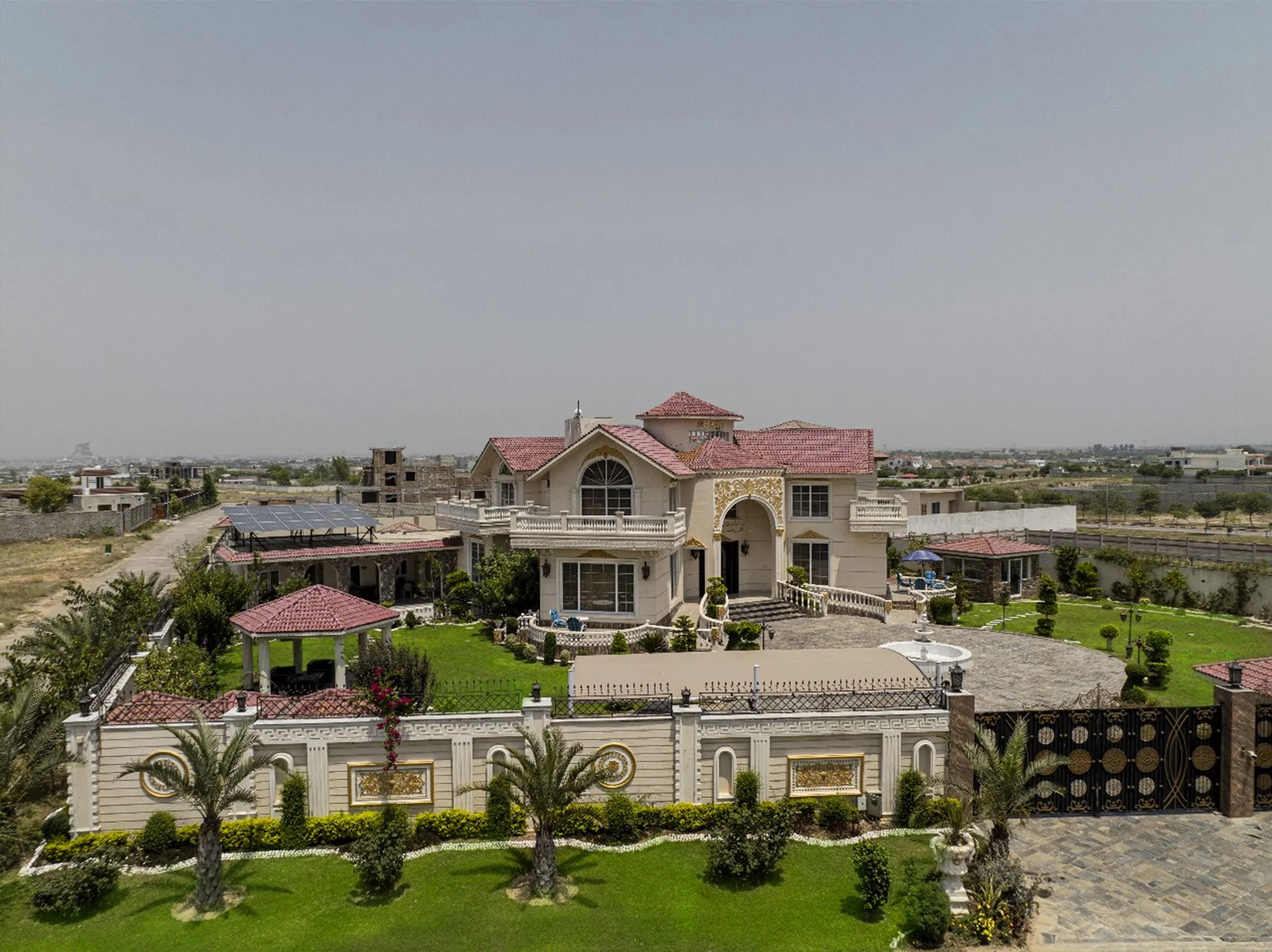 Royal Farm House in Islamabad – The Perfect Venue for Wedding Photoshoots & Honeymoon Stays